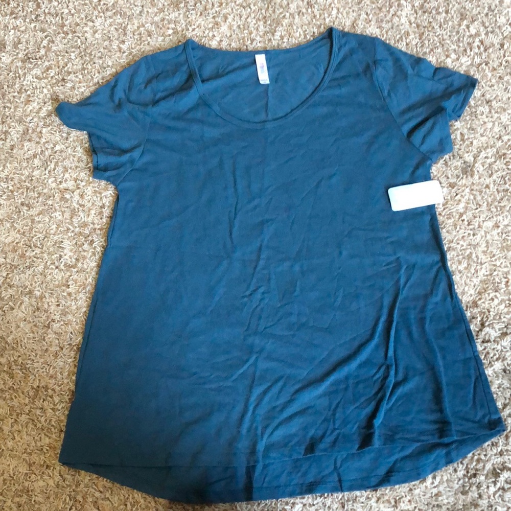LuLaRoe XL Classic Tee NWT